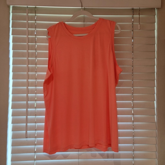 Athleta Tank Top Plus Size 1X Orange Sleeveless Lightweight Breezy Tee NWOT NEW - Picture 1 of 5